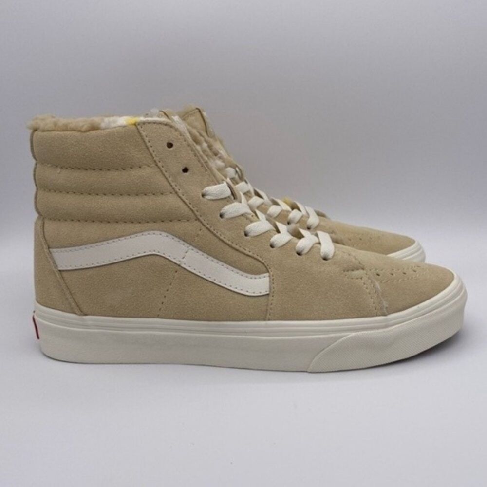 Vans Sk8 Hi Cozy Hug Biscotti Women's Sherpa Lined Suede Sneakers  |  Size: 9.5
